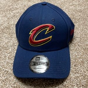 NWT Cavs Cleveland Cavaliers baseball cap